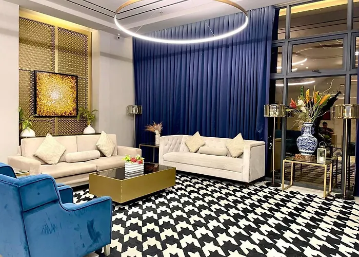 Aparthotel Cozy Urban In Grand Residences With Balcony *